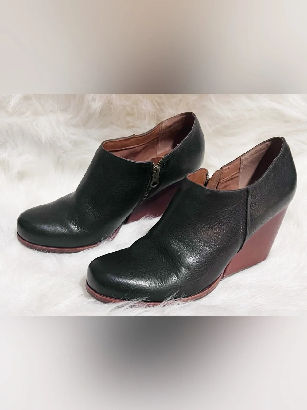 Kork Ease Natalya Leather Wedge Zip Ankle Boots Booties Size 9